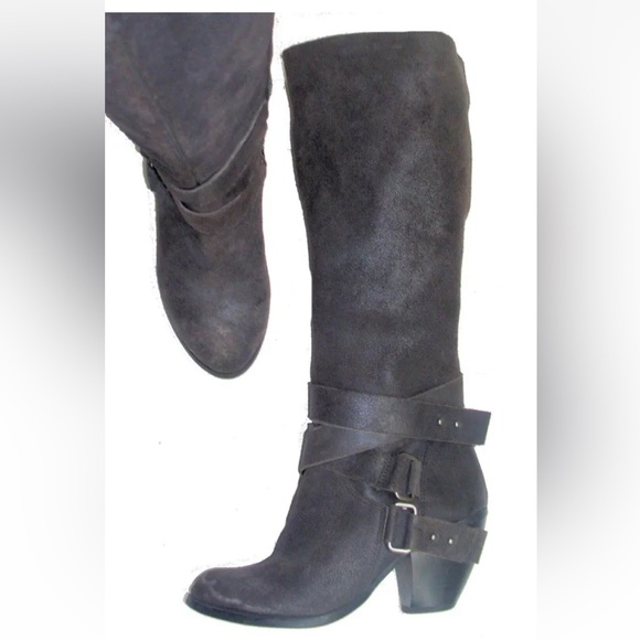 Fergie Shoes Euc Fergie Varsity Leather Knee Or Midcalf High Boots